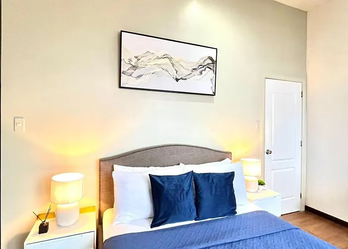 Apartment New 2br With Views In Makati And Fast Wifi