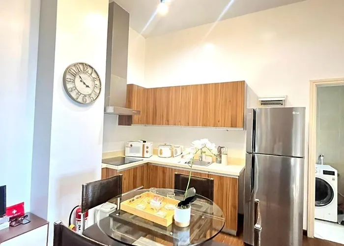 New 2br With Views In Makati And Fast Wifi Manila