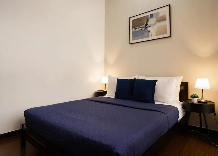 New 2br With Views In Makati And Fast Wifi