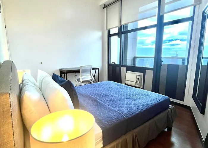 New 2br With Views In Makati And Fast Wifi Apartment *