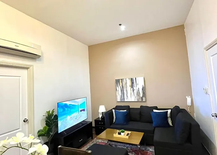 New 2br With Views In Makati And Fast Wifi Apartment