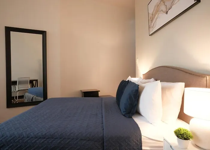 New 2br With Views In Makati And Fast Wifi * Manila